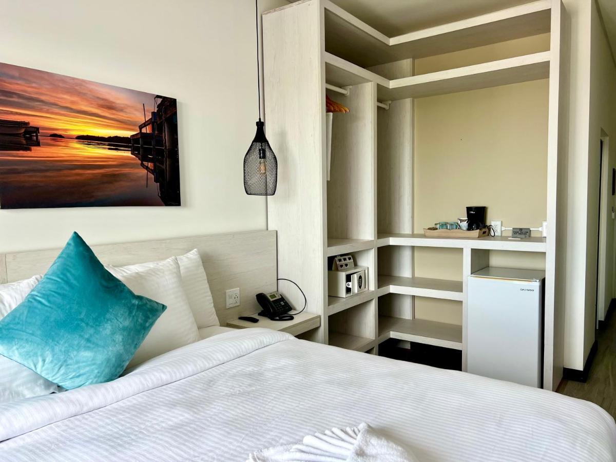 The Watermark Hotel San Pedro  Luaran gambar