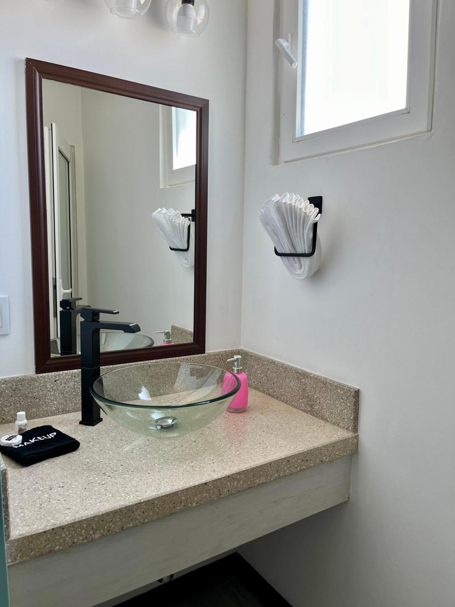 The Watermark Hotel San Pedro  Luaran gambar