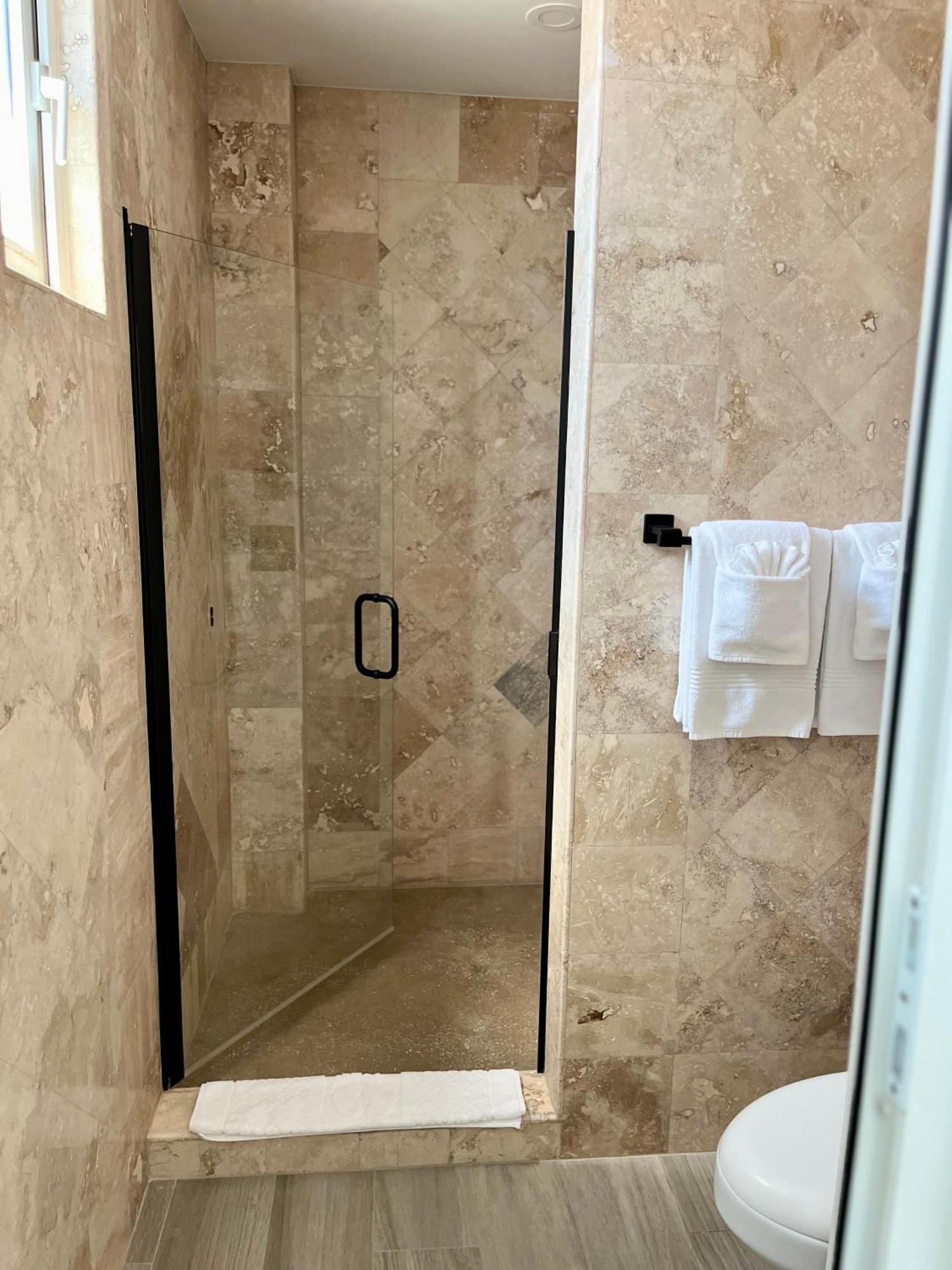 The Watermark Hotel San Pedro  Luaran gambar